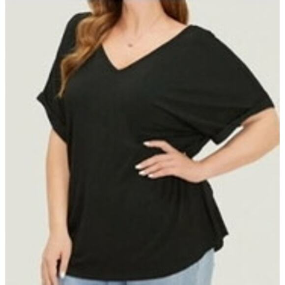 2/$25 1X 14 16 Plus Size BloomChic Black Rayon Spandex V-Neck Strappy Back Top - Picture 2 of 2